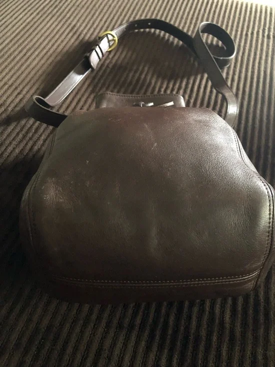 Vintage Coach SoHo Dark Brown Leather Crossbody with Gold Buckle #4156 - Picture 5 of 12